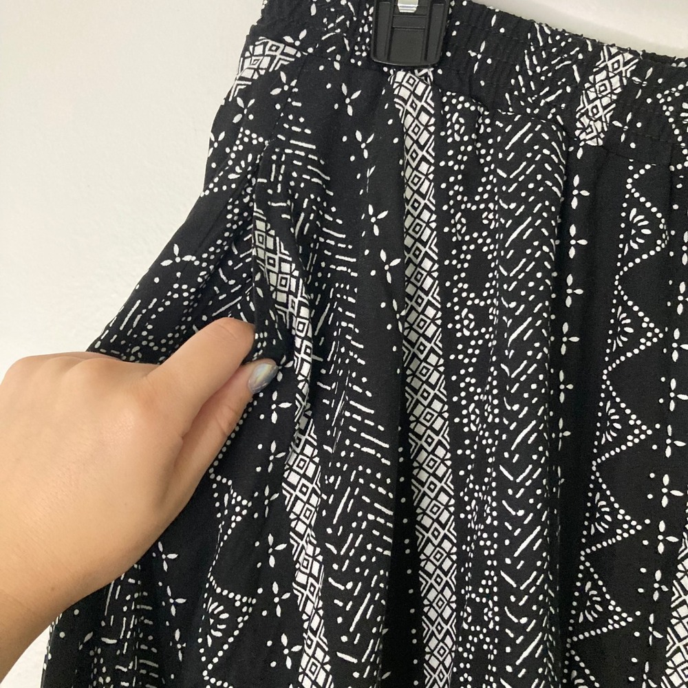 Woman Within Geometric Tribal Print Midi Maxi Skirt Pockets Plus Boho Casual 22W - Picture 3 of 9